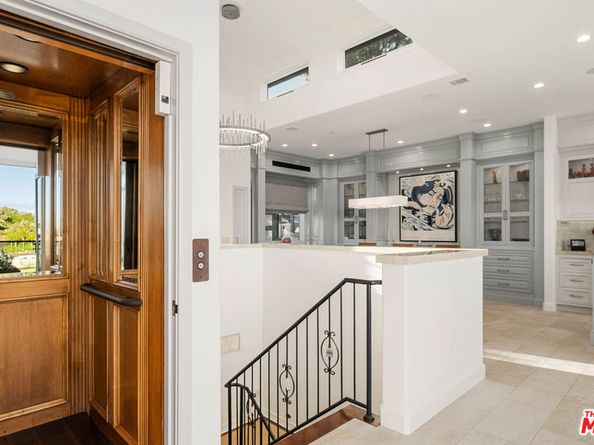 1380 Summitridge Place, Beverly Hills CA 90210