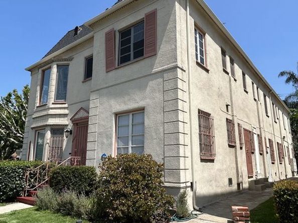 6531 Orange Street, Los Angeles CA 90048