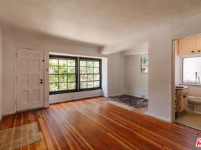 1222 Reynolds Drive, Glendale CA 91205