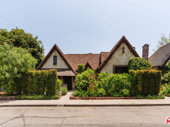 1222 Reynolds Drive, Glendale CA 91205