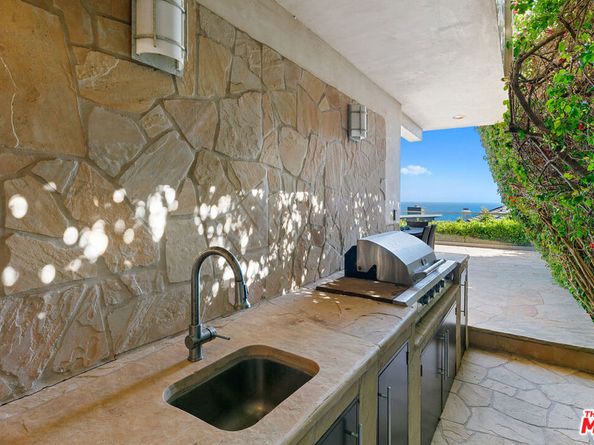31522 Broad Beach Road, Malibu CA 90265