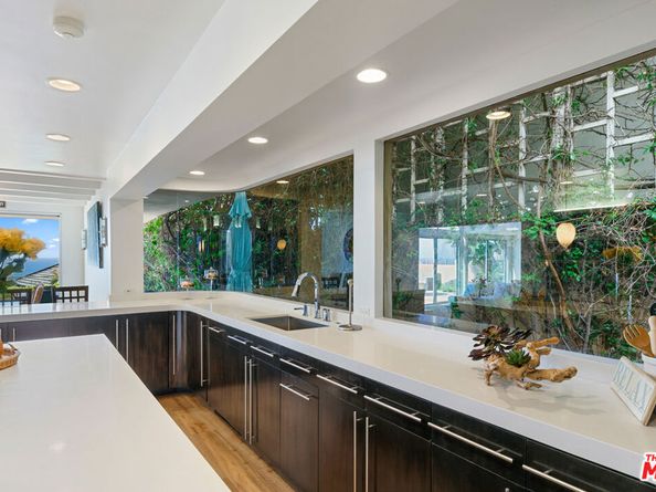 31522 Broad Beach Road, Malibu CA 90265