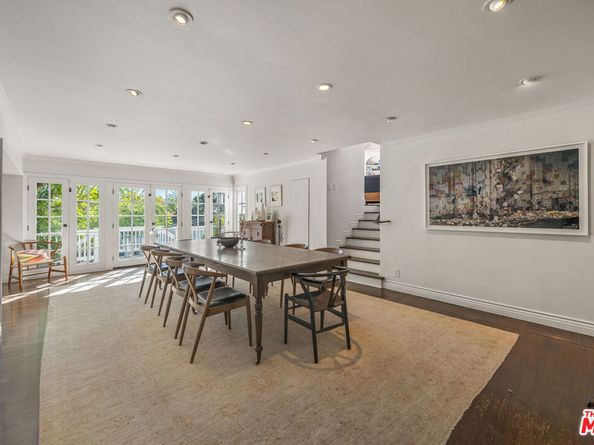 2558 Glendower Avenue, Los Angeles CA 90027