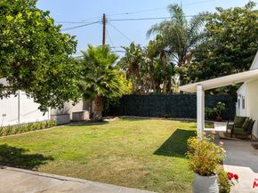 5536 Carpenter Avenue, Valley Village CA 91607