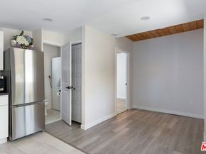 5536 Carpenter Avenue, Valley Village CA 91607