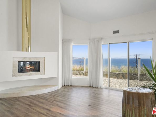 32215 Pacific Coast Highway, Malibu CA 90265