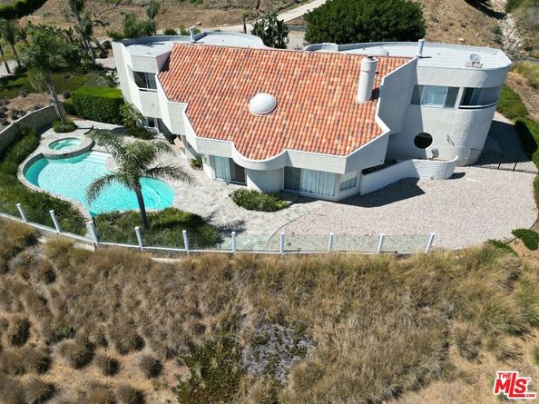 32215 Pacific Coast Highway, Malibu CA 90265
