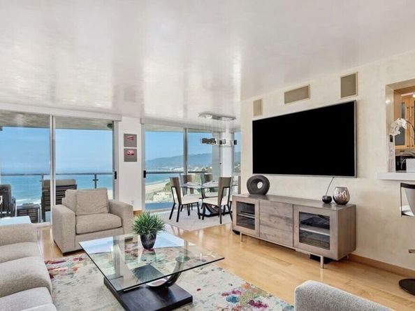 201 Ocean Avenue 609P, Santa Monica CA 90402