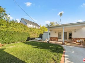1209 Appleton Way, Venice CA 90291