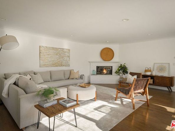 1209 Appleton Way, Venice CA 90291