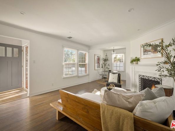 1209 Appleton Way, Venice CA 90291