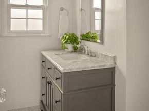 1209 Appleton Way, Venice CA 90291