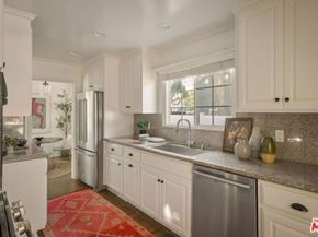 1209 Appleton Way, Venice CA 90291