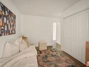 1209 Appleton Way, Venice CA 90291