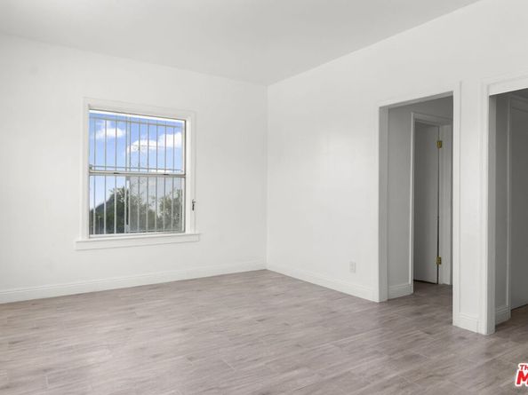 225 W Adams Boulevard, Los Angeles CA 90007