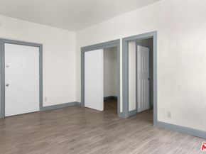 225 W Adams Boulevard, Los Angeles CA 90007