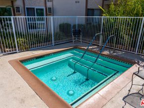 5585 E Pacific Coast Highway 340, Long Beach CA 90804