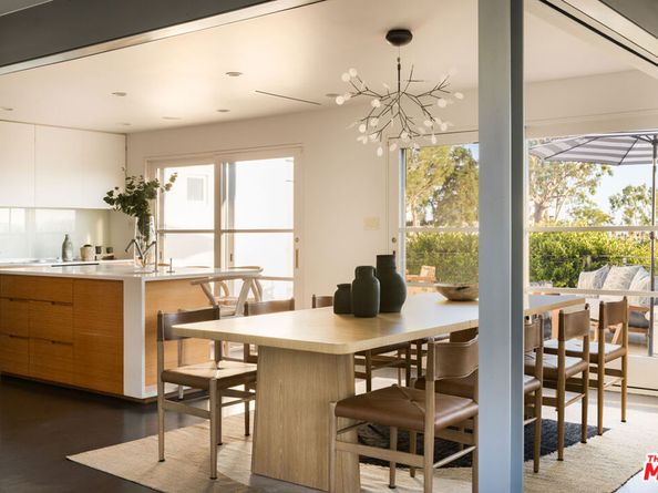 6300 Mulholland Highway, Los Angeles CA 90068