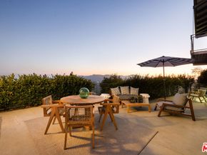 6300 Mulholland Highway, Los Angeles CA 90068