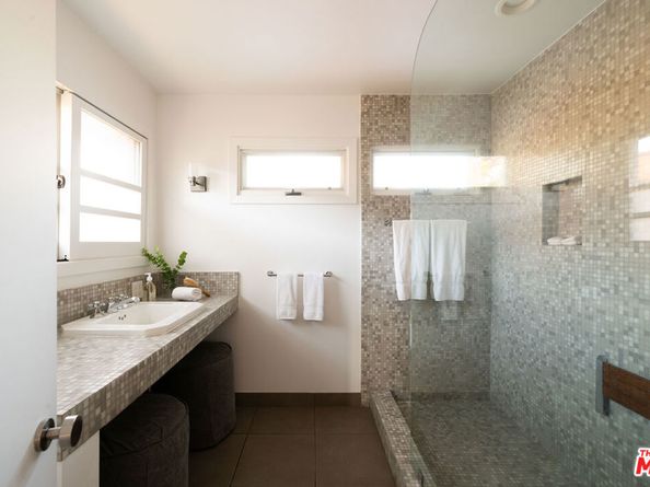6300 Mulholland Highway, Los Angeles CA 90068