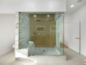 832 S Plymouth Boulevard, Los Angeles CA 90005