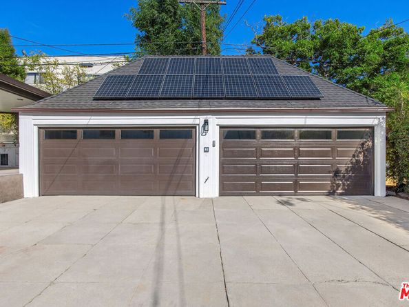 832 S Plymouth Boulevard, Los Angeles CA 90005