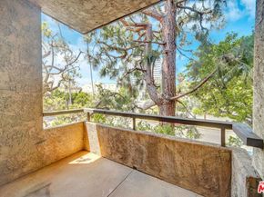1328 S Bundy Drive 1, Los Angeles CA 90025