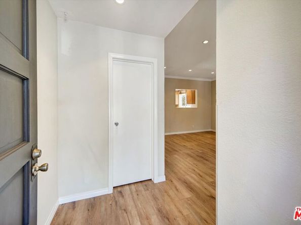1328 S Bundy Drive 1, Los Angeles CA 90025