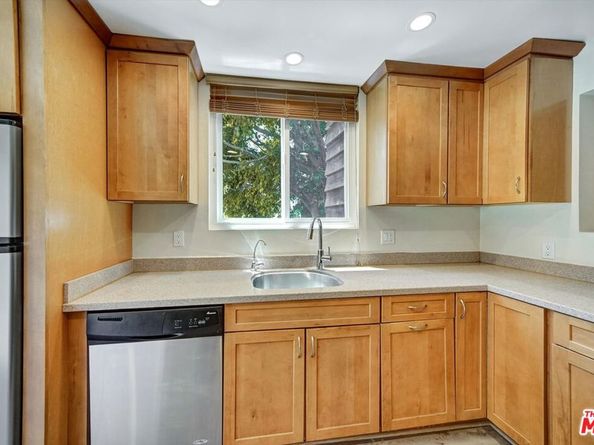 1328 S Bundy Drive 1, Los Angeles CA 90025