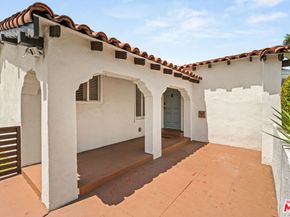 8229 S Mariposa Avenue, Los Angeles CA 90044