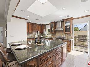 1114 S La Peer Drive, Los Angeles CA 90035