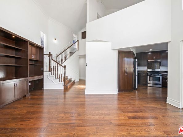 2461 Jupiter Drive, Los Angeles CA 90046
