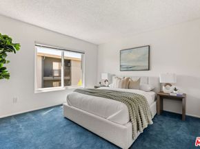 22038 Vanowen Street 217, Woodland Hills CA 91303