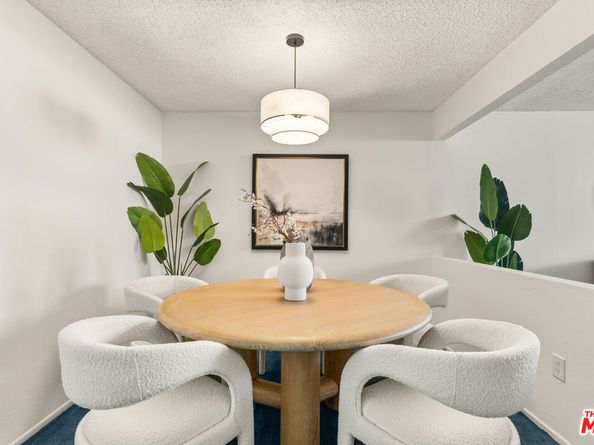 22038 Vanowen Street 217, Woodland Hills CA 91303
