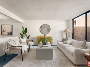 22038 Vanowen Street 217, Woodland Hills CA 91303