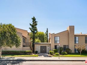 22038 Vanowen Street 217, Woodland Hills CA 91303