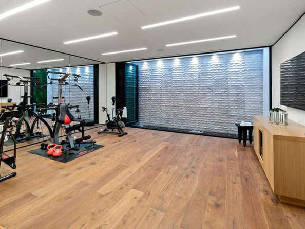 1130 Angelo Drive, Beverly Hills CA 90210