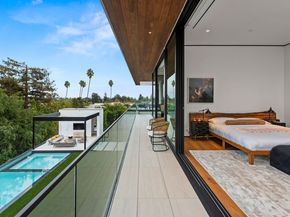 1130 Angelo Drive, Beverly Hills CA 90210