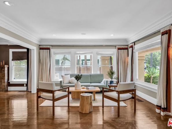 1638 S Victoria Avenue, Los Angeles CA 90019