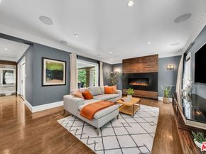 1638 S Victoria Avenue, Los Angeles CA 90019