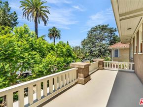 1638 S Victoria Avenue, Los Angeles CA 90019