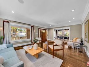 1638 S Victoria Avenue, Los Angeles CA 90019