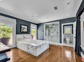 1638 S Victoria Avenue, Los Angeles CA 90019