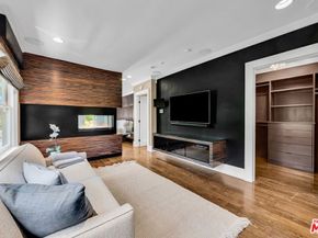 1638 S Victoria Avenue, Los Angeles CA 90019