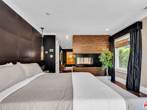1638 S Victoria Avenue, Los Angeles CA 90019