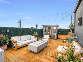 2513 Lincoln Boulevard, Venice CA 90291