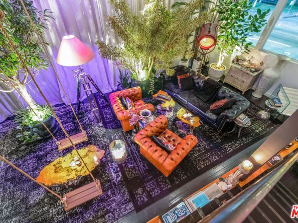 2513 Lincoln Boulevard, Venice CA 90291