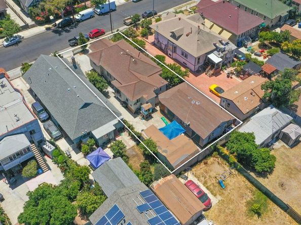 1475 W 28th Street, Los Angeles CA 90007