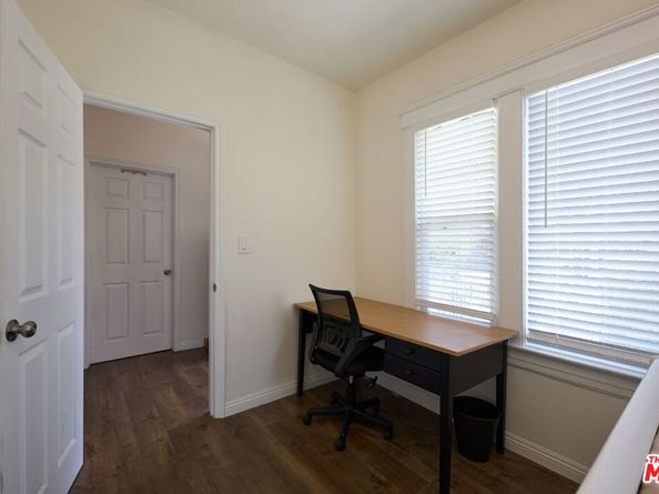 1475 W 28th Street, Los Angeles CA 90007