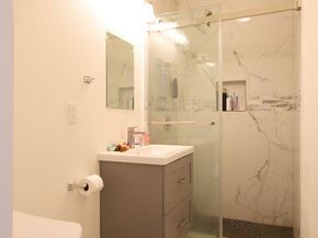 1475 W 28th Street, Los Angeles CA 90007